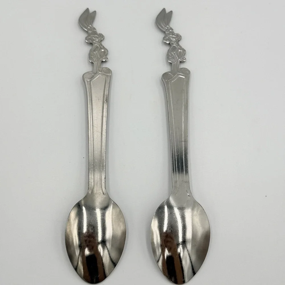 Vintage Bugs Bunny Looney Tunes Metal Spoon Set Pair‎ Character Collectibles 2pc